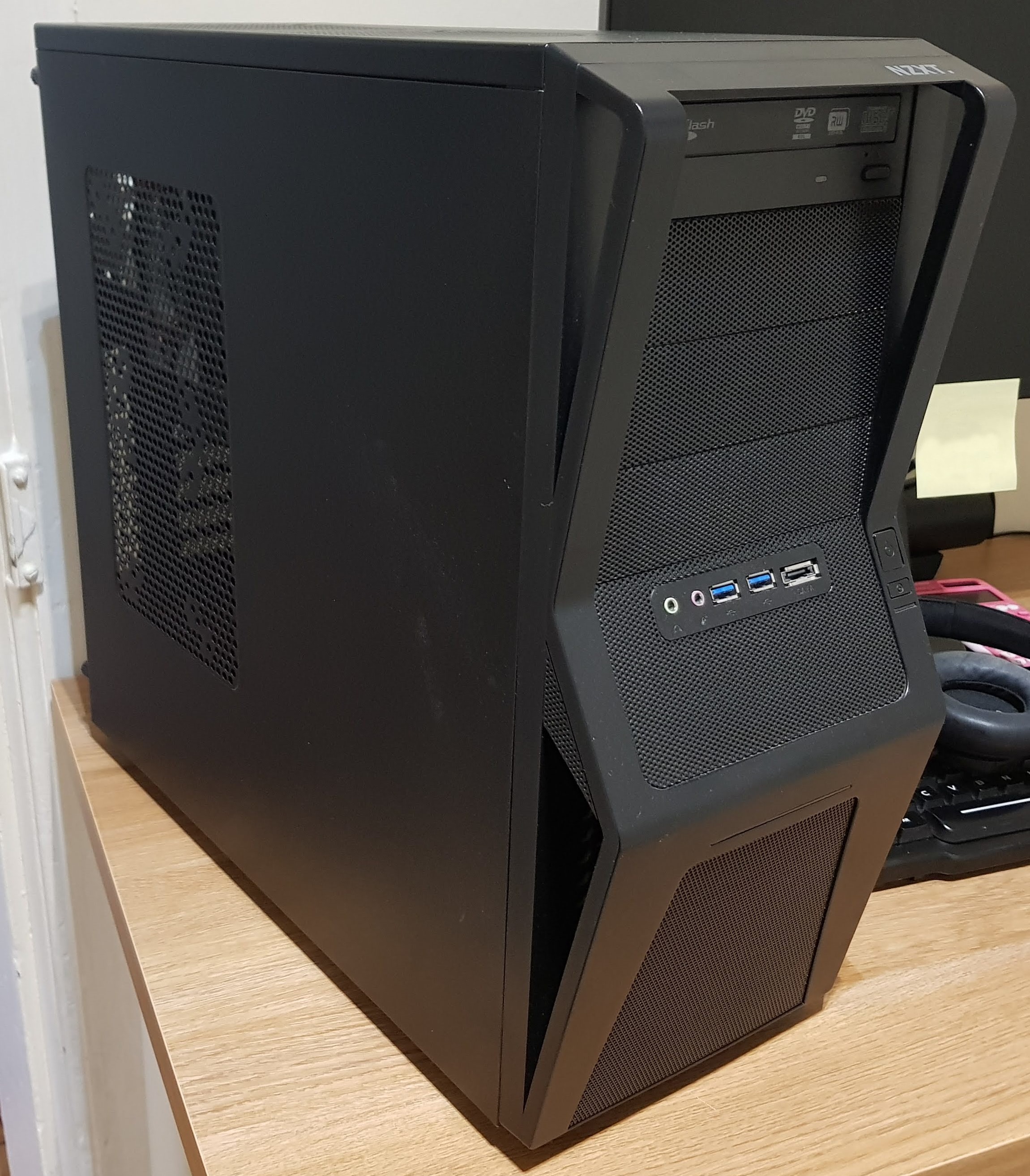 NZXT Gamma Case